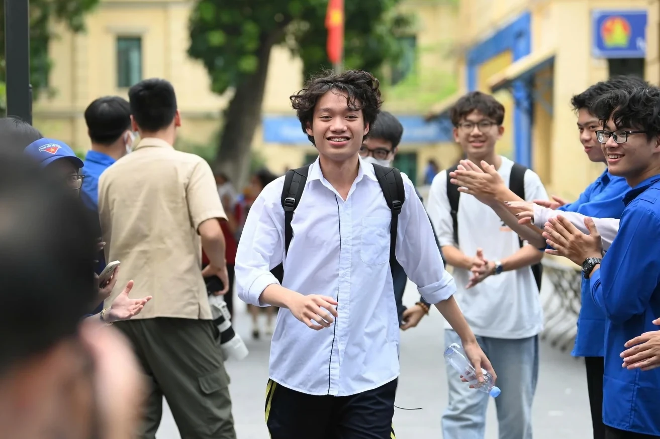 9 thủ khoa đạt điểm tuyệt đối 30/30 trong kỳ thi tốt nghiệp THPT 2025