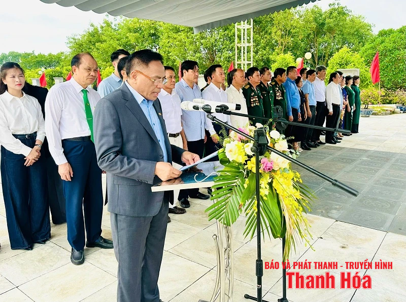 Hiệp hội Doanh nghiệp Thanh Hóa dâng hương tri ân các Anh hùng liệt sĩ