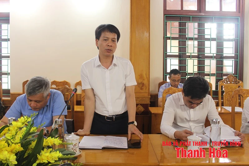 Trưởng ban Tuyên giáo và Dân vận Tỉnh ủy làm việc với 9 xã về công tác tổ chức đại hội đảng