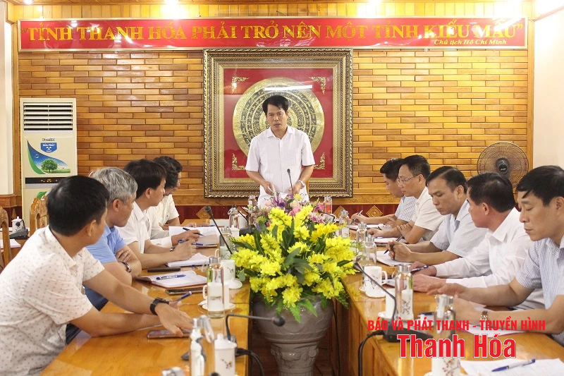 Trưởng ban Tuyên giáo và Dân vận Tỉnh ủy làm việc với 9 xã về công tác tổ chức đại hội đảng