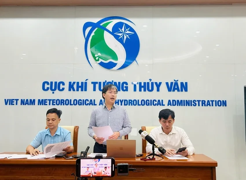 Khoảng 10 giờ trưa mai, bão số 3 đổ bộ từ Hải Phòng đến Thanh Hoá