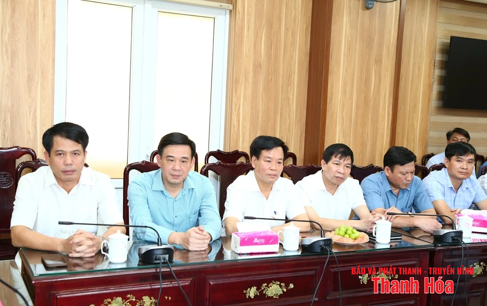Phó Bí thư Thường trực Tỉnh ủy Lại Thế Nguyên chúc mừng Ngày truyền thống ngành Tuyên giáo của Đảng