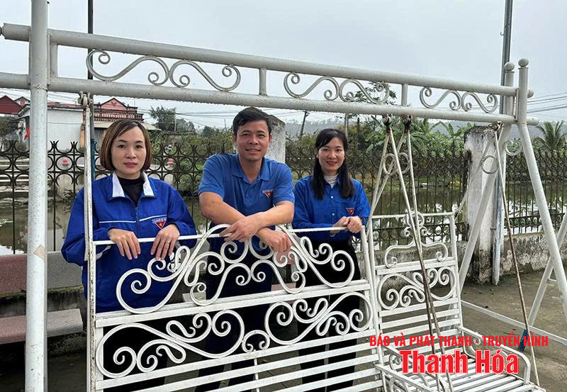 Cán bộ tốt, phong trào tốt