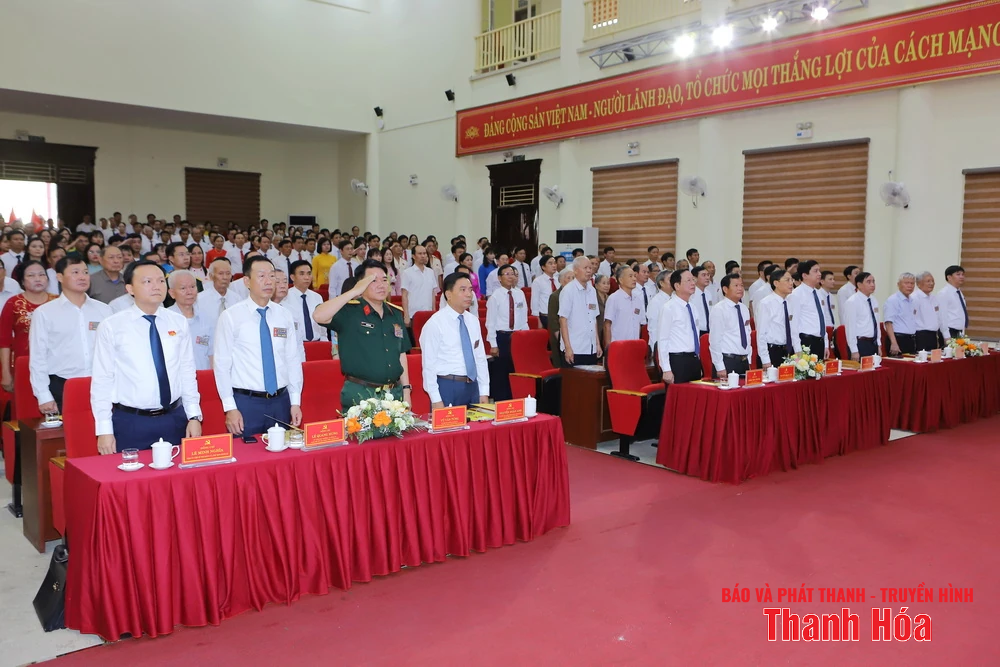 Bí thư Tỉnh ủy Nguyễn Doãn Anh: Đảng bộ xã Yên Định cần làm mới các động lực tăng trưởng truyền thống, thúc đẩy các động lực tăng trưởng mới