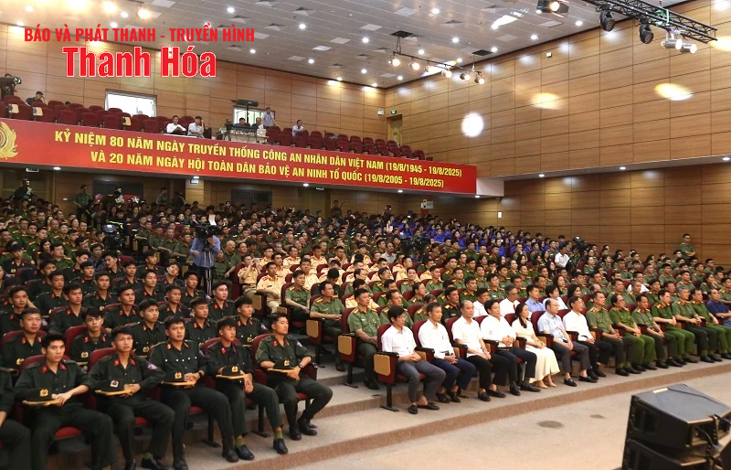 Ấn tượng Chương trình giao lưu “Người giữ bình yên”