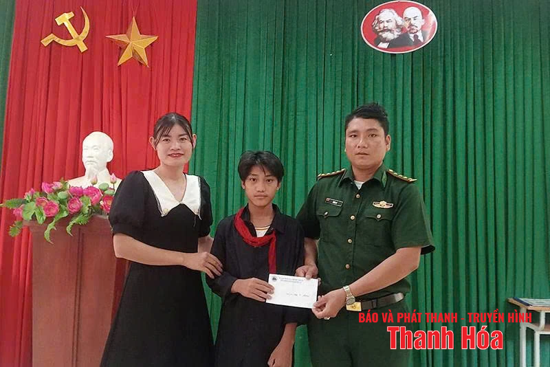 Cán bộ link m88 phòng “dân vận khéo” nơi link m88 giới