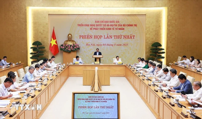 Thủ tướng: Nhận diện rõ hơn các rào cản, điểm nghẽn trong phát triển kinh tế tư nhân