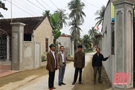 Hiến đất mở đường cho làng quê kiểu mẫu