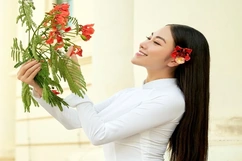 Hoa hậu Tuyết Nga ra mắt MV về quê hương Thanh Hoá