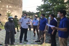 Chủ tịch UBND tỉnh Đỗ Minh Tuấn chỉ đạo công tác khoanh vùng, truy vết, cách ly nguồn nguy cơ lây nhiễm COVID-19 tại huyện Thiệu Hoá.