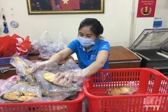 Phong phú thị trường hải sản dịp cuối năm