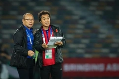 Rộ tin thầy Park chuẩn bị dẫn dắt đội bóng V.League; Rashford nổi cáu trước tin đồn đòi MU tăng lương