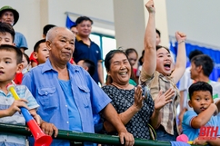 “Cổ vũ cho tất cả các đội vì đều là thế hệ con cháu xứ Thanh”