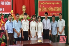 Phát triển đảng viên trong trường học - Cách làm hay ở Thạch Thành