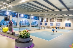 Pickleball - môn thể thao “sắm” vai kết nối cộng đồng