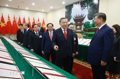 Bộ Xây dựng ký kết 7 văn kiện quan trọng đường sắt, đường bộ với Trung Quốc