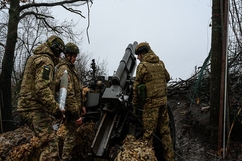 Tổng thống Mỹ: Hàng tỷ đô la bị phung phí vào viện trợ cho Ukraine