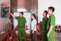 Chuyển hóa địa bàn trọng điểm, phức tạp về an ninh trật tự