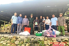 “3 bám, 4 cùng” với Nhân dân miền biên viễn