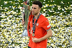 Ngôi sao Liverpool Diogo Jota qua đời trong vụ tai nạn xe hơi thảm khốc