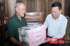 Phó Chủ tịch Thường trực UBND tỉnh thăm gia đình chính sách và làm việc với các xã Thượng Ninh, Như Xuân, Xuân Bình