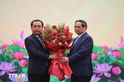 Thủ tướng Chính phủ trao quyết định giao quyền Bộ trưởng Bộ Nông nghiệp và Môi trường