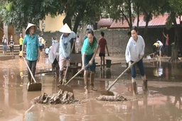 Hỗ trợ, khôi phục sản xuất; sửa chữa, khắc phục các công trình nhằm ổn định đời sống nhân dân sau lũ