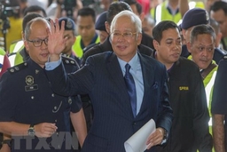 Cựu Thủ tướng Malaysia Najib Razak đối mặt với nhiều cáo buộc khác