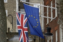 27 nước thành viên EU thông qua thỏa thuận Brexit