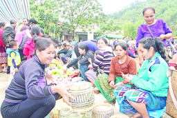 Tạo động lực phát triển thương mại biên giới