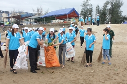 Mít tinh hưởng ứng Tuần lễ Quốc gia về nước sạch-vệ sinh môi trường và Ngày Môi trường thế giới