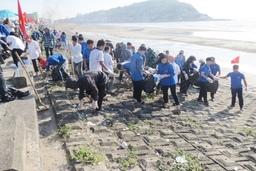 Huyện Tĩnh Gia: Trên 700 đoàn viên, thanh niên tham gia Chiến dịch Thanh niên tình nguyện hè 2019