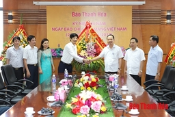 Báo Thanh Hóa, Đài Phát thanh và Truyền hình tỉnh phải thực hiện tốt hơn nữa chức năng, nhiệm vụ của mình, tạo động lực tinh thần quan trọng để Đảng bộ và nhân dân các dân tộc tỉnh ta hiện thực hóa khát vọng thịnh vượng