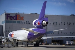 Trung Quốc yêu cầu FedEx giải thích việc từ chối chuyển hàng Huawei