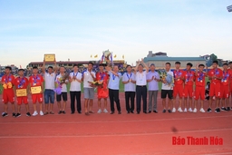 Vinh danh, trao thưởng cho đội U17 Thanh Hóa - Nhà vô địch giải bóng đá U17 quốc gia 2019