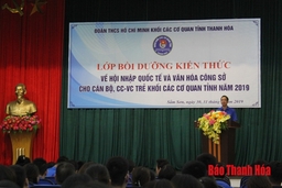 Tập huấn, bồi dưỡng kiến thức cho cán bộ, công chức, viên chức trẻ