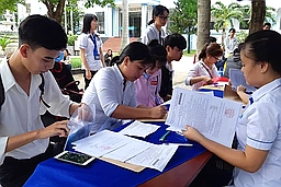 Nhiều trường nghề đồng loạt tăng điểm tuyển sinh