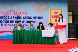 Mít tinh hưởng ứng Tháng hành động quốc gia phòng chống HIV/AIDS năm 2019