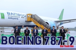 Đón máy bay Boeing 787-9 Dreamliner Sam Son Beach của Bamboo Airways  về Cảng hàng không Thọ Xuân