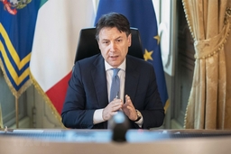 Thủ tướng Italy Giuseppe Conte tiếp tục tại nhiệm đến năm 2023