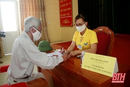 Thanh Hóa: Tăng cường lãnh đạo, chỉ đạo kiểm tra, giám sát và xử lý nghiêm các vi phạm trong phòng, chống dịch COVID-19