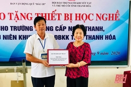 Trao tặng thiết bị học nghề cho Trường Trung cấp nghề thanh, thiếu niên khuyết tật, đặc biệt khó khăn tỉnh Thanh Hóa