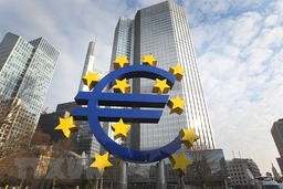 Kinh tế Eurozone sẽ không thể hồi phục hoàn toàn trước năm 2023