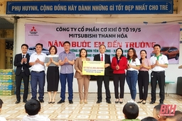 Hỗ trợ nuôi cơm bán trú cho 30 học sinh có hoàn cảnh khó khăn tại Yên Khương