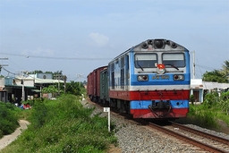 Hành khách ngồi toa số 5, tàu SE4 (TP Hồ Chí Minh - Hà Nội) ngày 9-7, hãy liên lạc khẩn cấp với cơ quan y tế địa phương