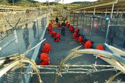 Tù nhân đầu tiên được chuyển ra khỏi nhà tù Guantanamo dưới thời Biden