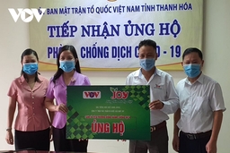 VOV trao quà ủng hộ Thanh Hoá phòng chống dịch COVID-19