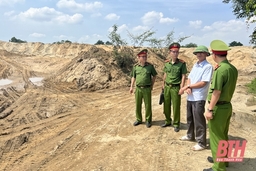 Chỉ huy đơn vị phải chịu trách nhiệm nếu để xảy ra sai phạm trong khai thác, tập kết cát