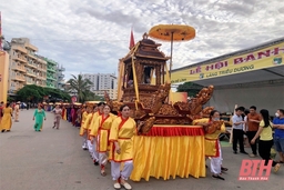 Xứ Thanh “vào mùa” lễ hội