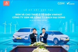 Hãng taxi thuần điện đầu tiên tại Hà Tĩnh mua và thuê 300 ô tô điện VinFast từ GSM